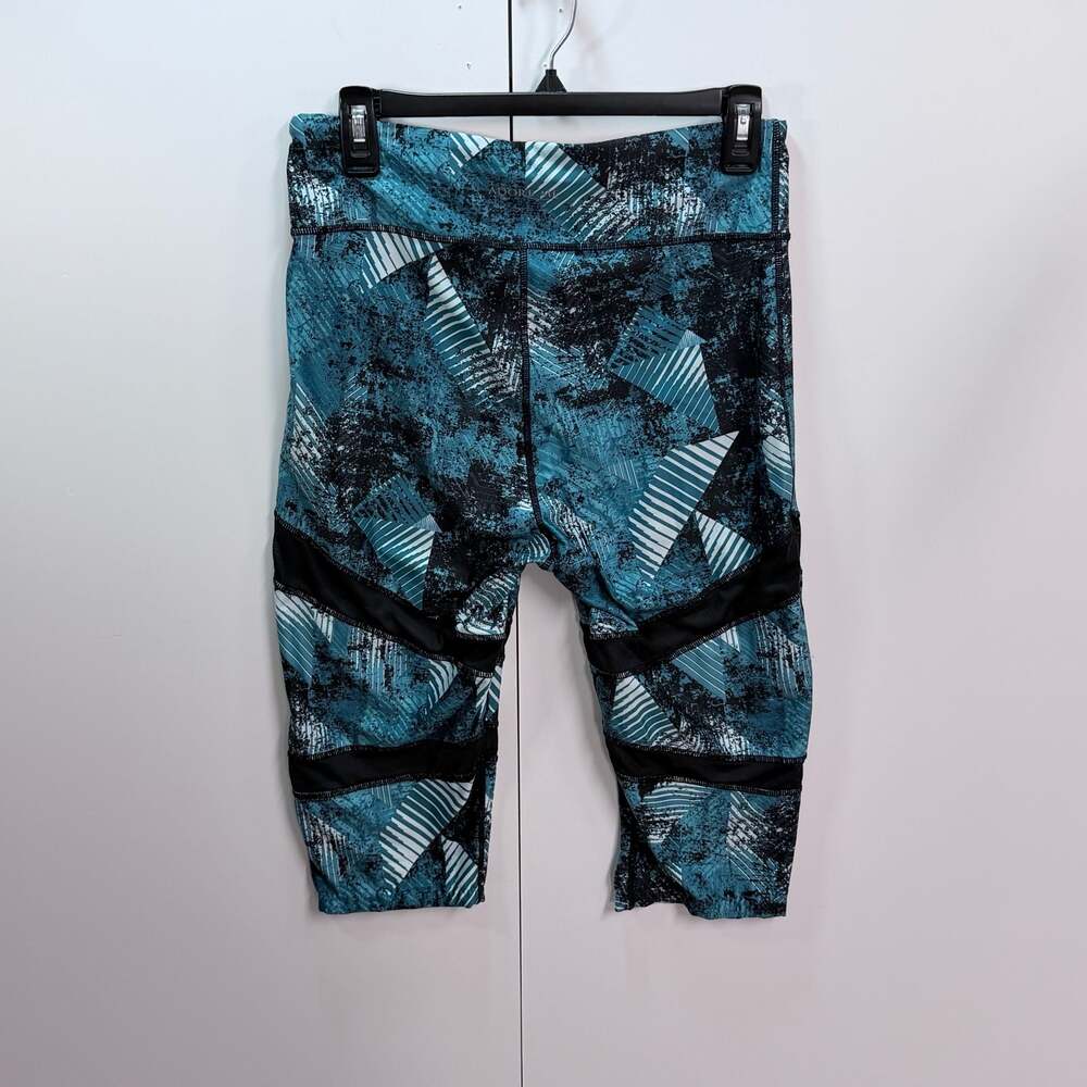 Adore Me Women's Printed Capri Leggings with Mesh Inserts Size Large